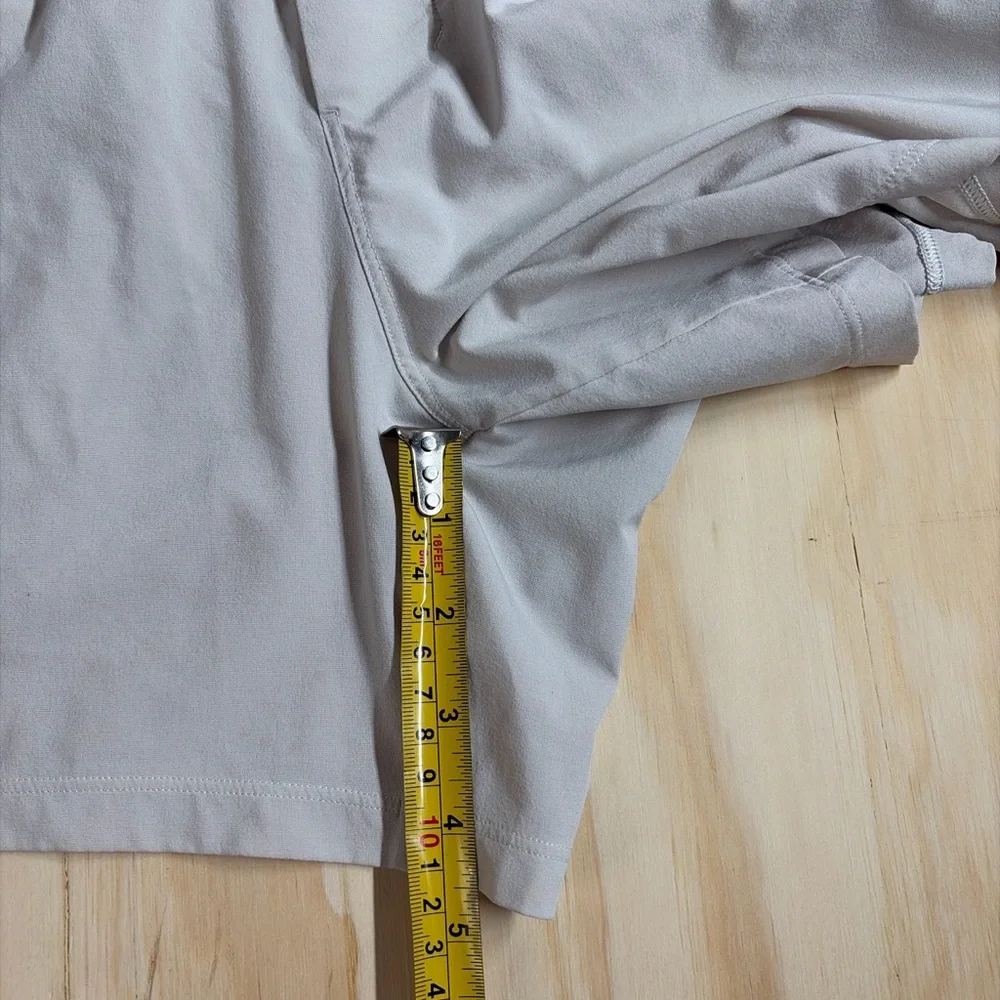 Lululemon 5" Pace Breaker Shorts XL Linerless  Downtown Tan Khaki Beige - Picture 9 of 9